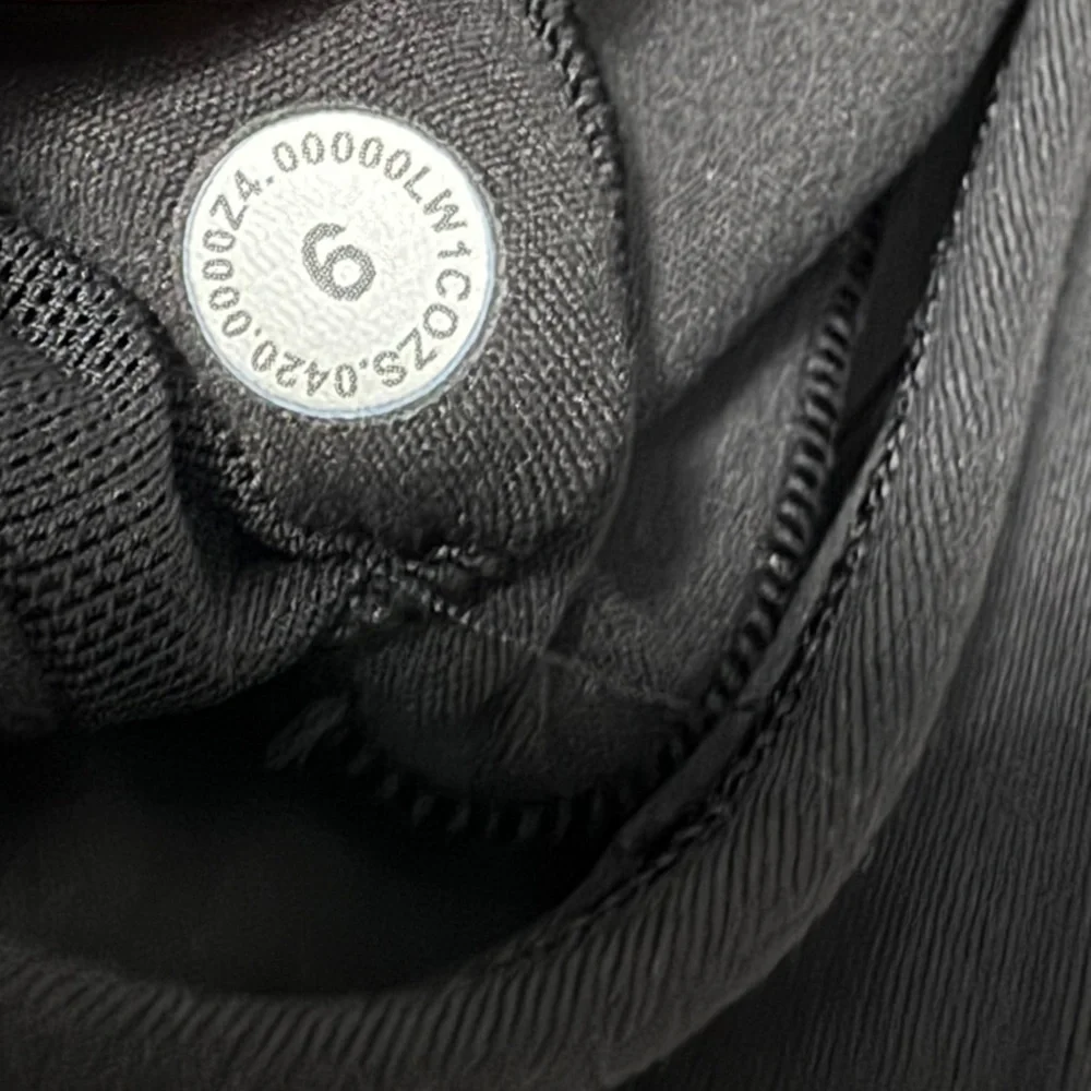 Lululemon Align Tank *Gold in Black